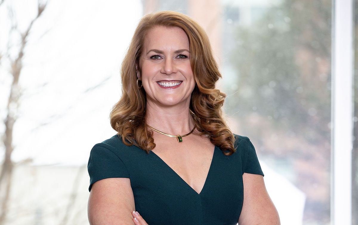 Betsy Moszeter_Profile image_Invest for Good