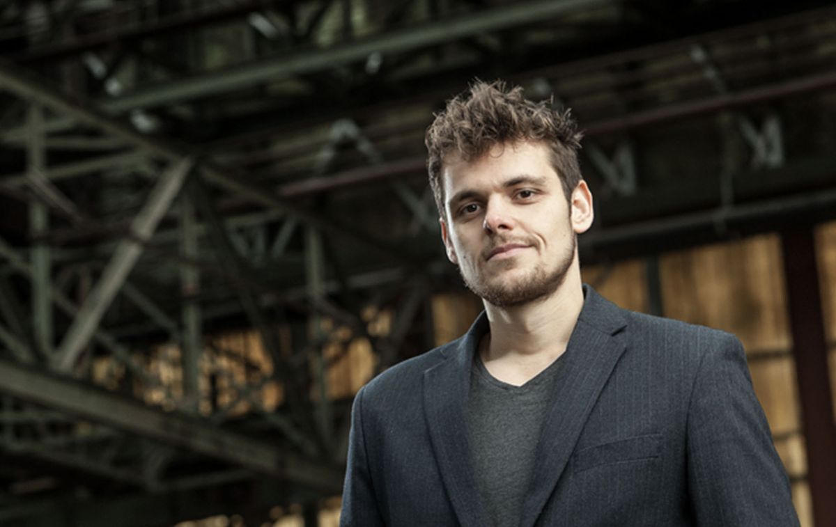 Ruben Walker_Lead Image_Invest for Good_Clearing the Air